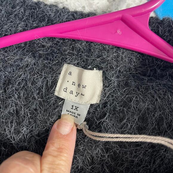 A New Day sweater knit top women's 1x plus size nubby chunky gray charcoal - Picture 5 of 12